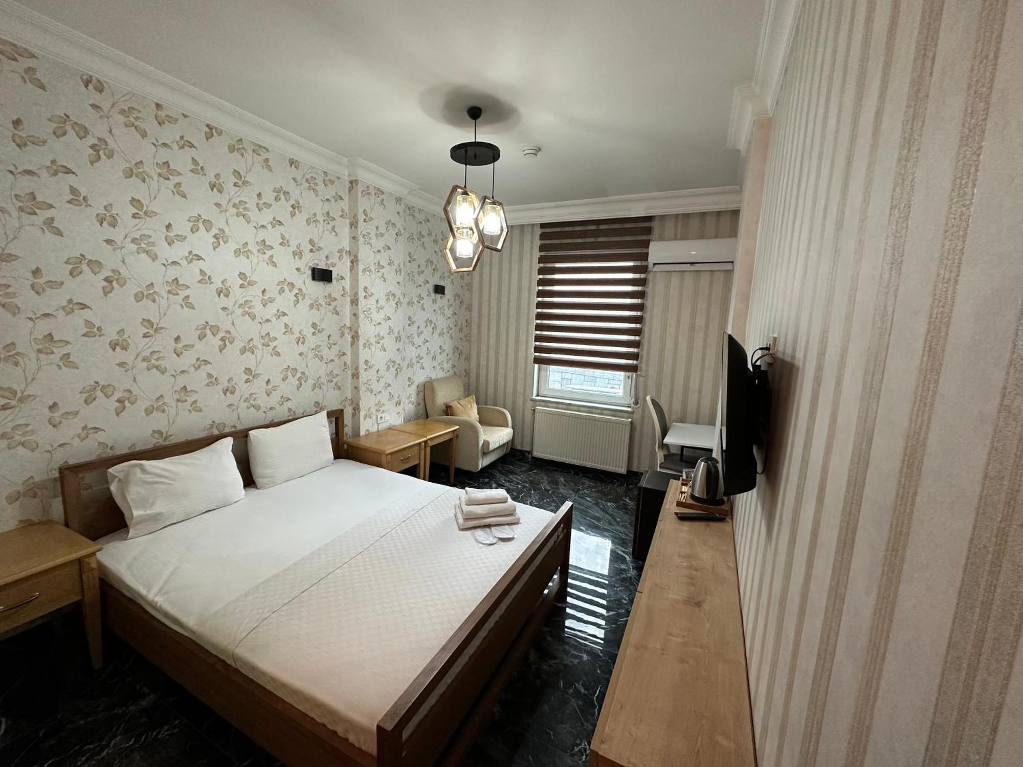 Safir Hotels Silivri Bagian luar foto