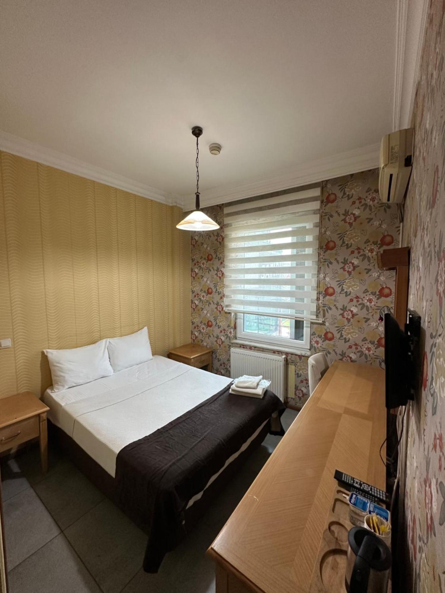 Safir Hotels Silivri Bagian luar foto