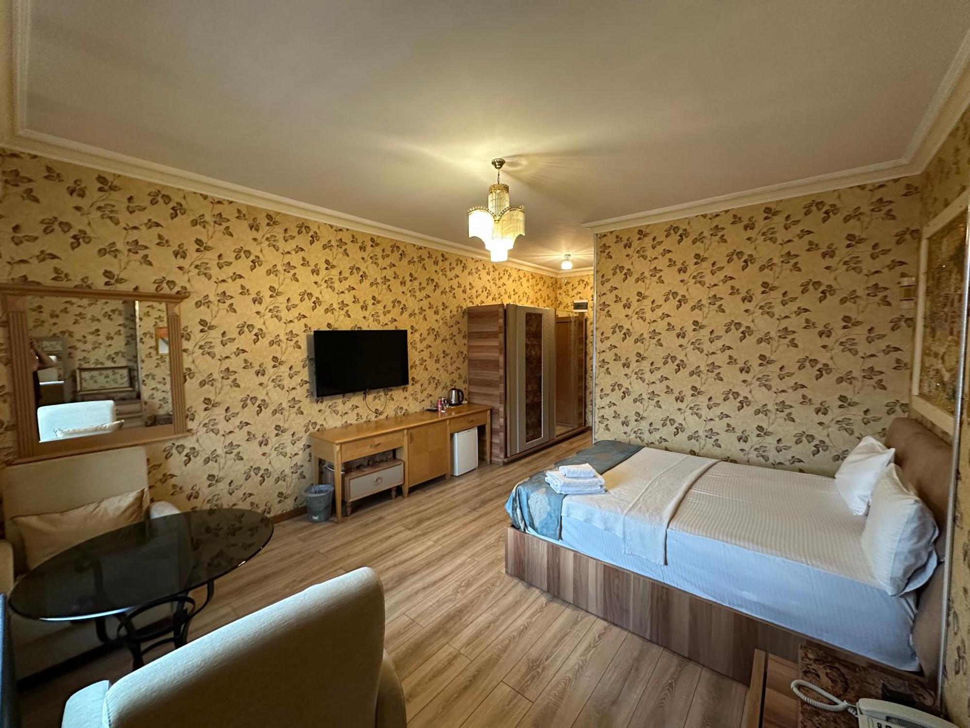 Safir Hotels Silivri Bagian luar foto